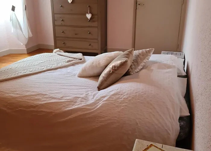 בית נופש Le Nid Des Hirondelles Fénols