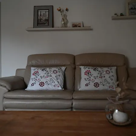 別荘 Le Nid Des Hirondelles